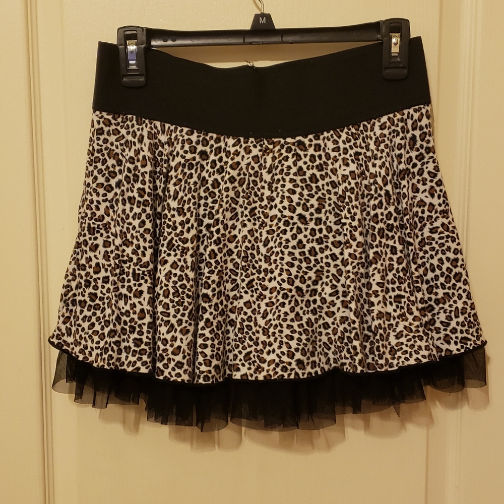 Women's stretchy, loose and ruffled skirt